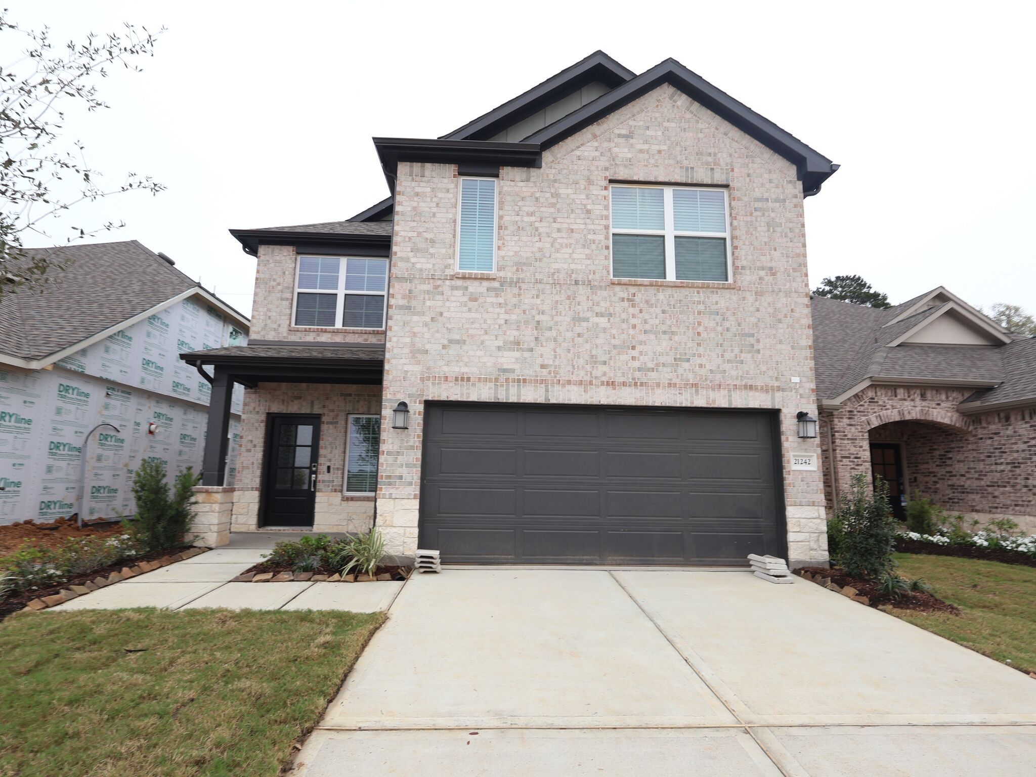 Larkspur - Sorella: Tomball, Texas - M/I Homes