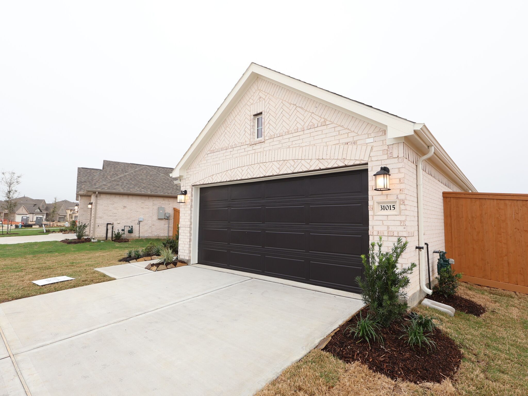 Boxwood - Wildrye: Waller, Texas - M/I Homes