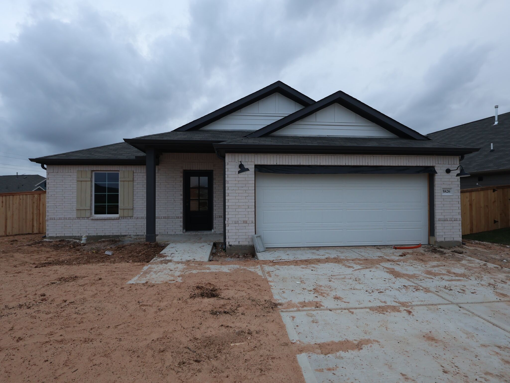 5826 Sunkissed Drive (Desoto)