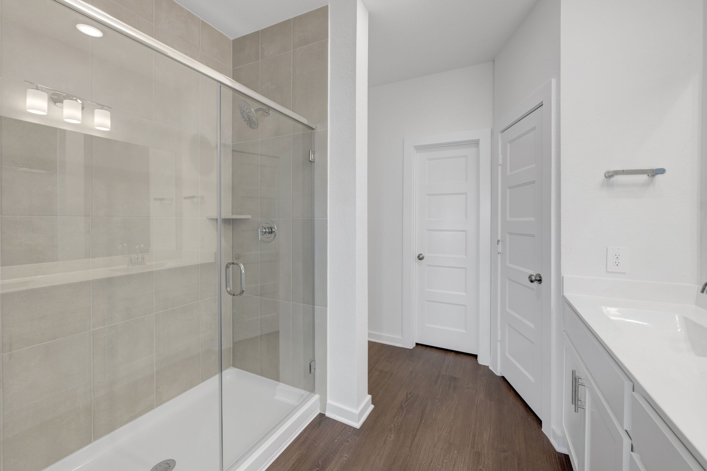 Owner's Bathroom