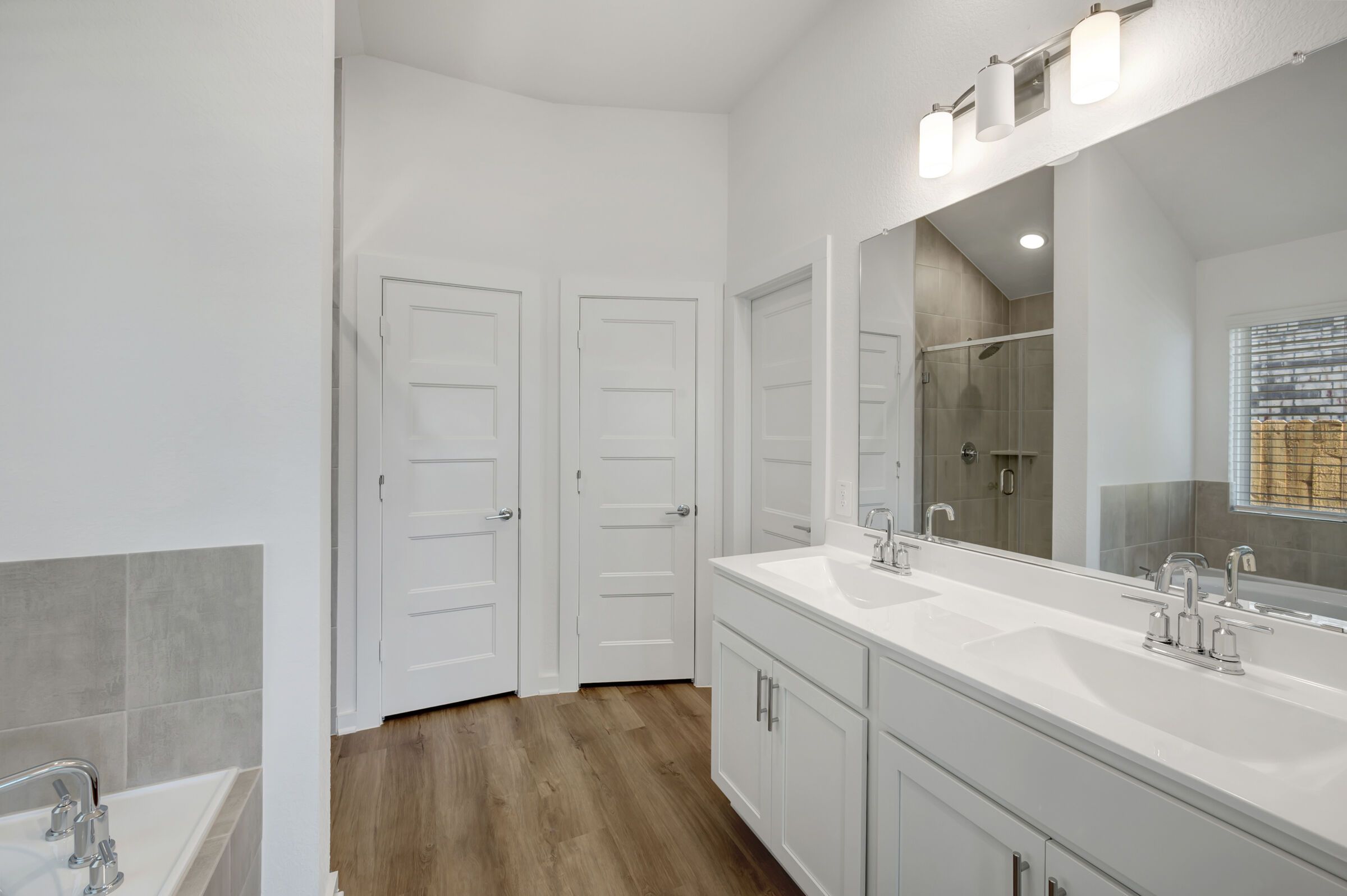 Owner's Bathroom