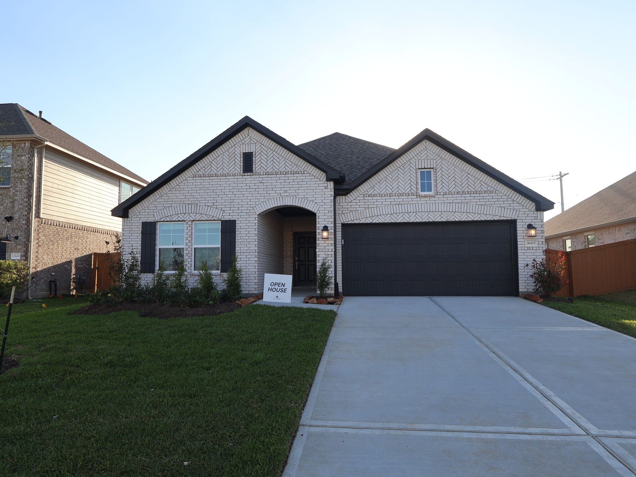 Esparanza - Lago Mar: Santa Fe, Texas - M/I Homes