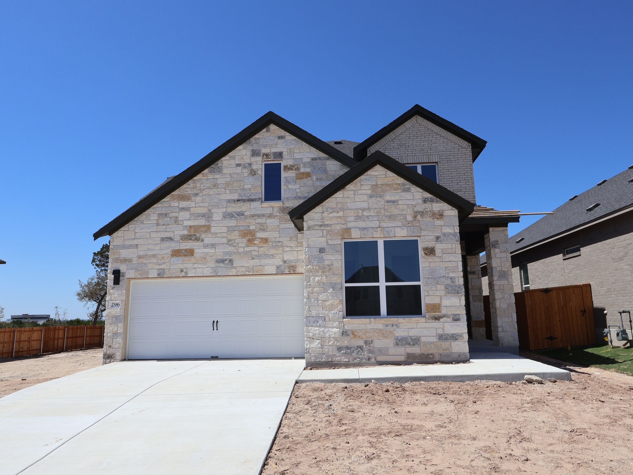 296 Bishop Wood Road (Estonian)