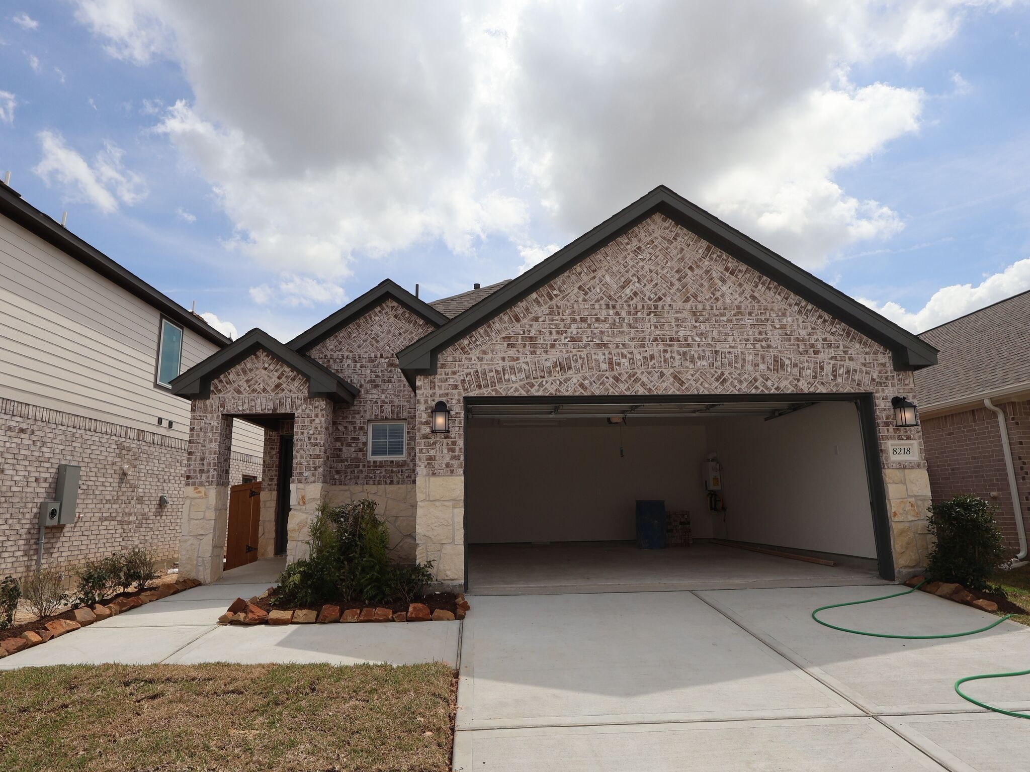 8218 Blue Shell Lane (Aster)