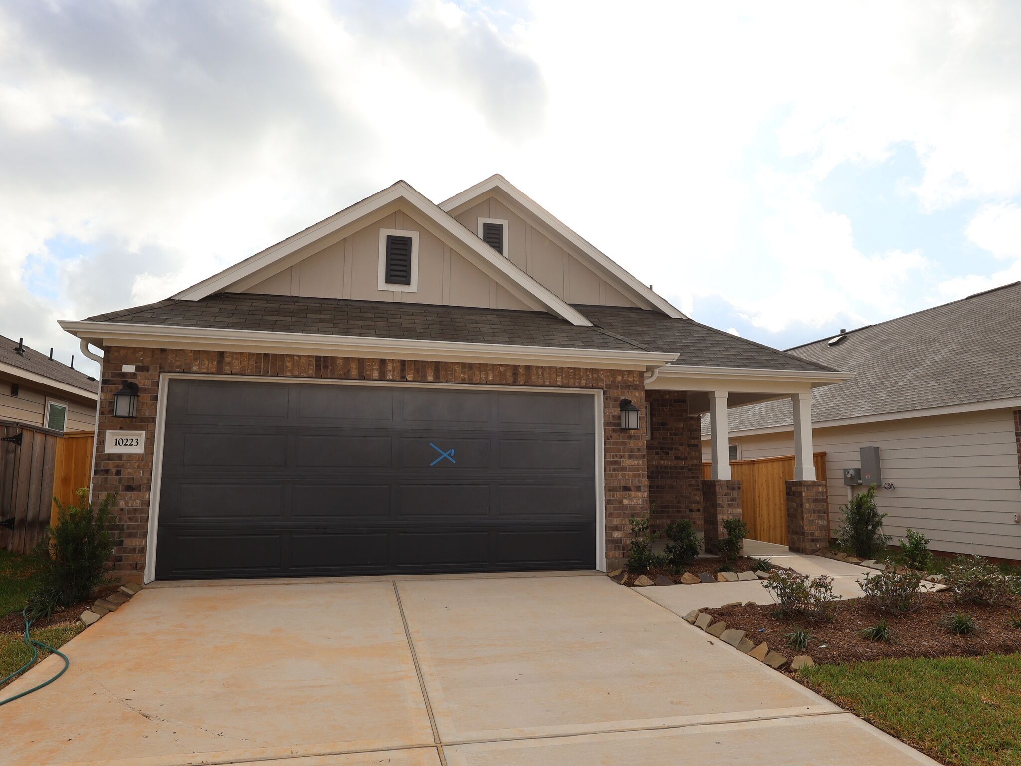 10223 Burton Path (Aster)