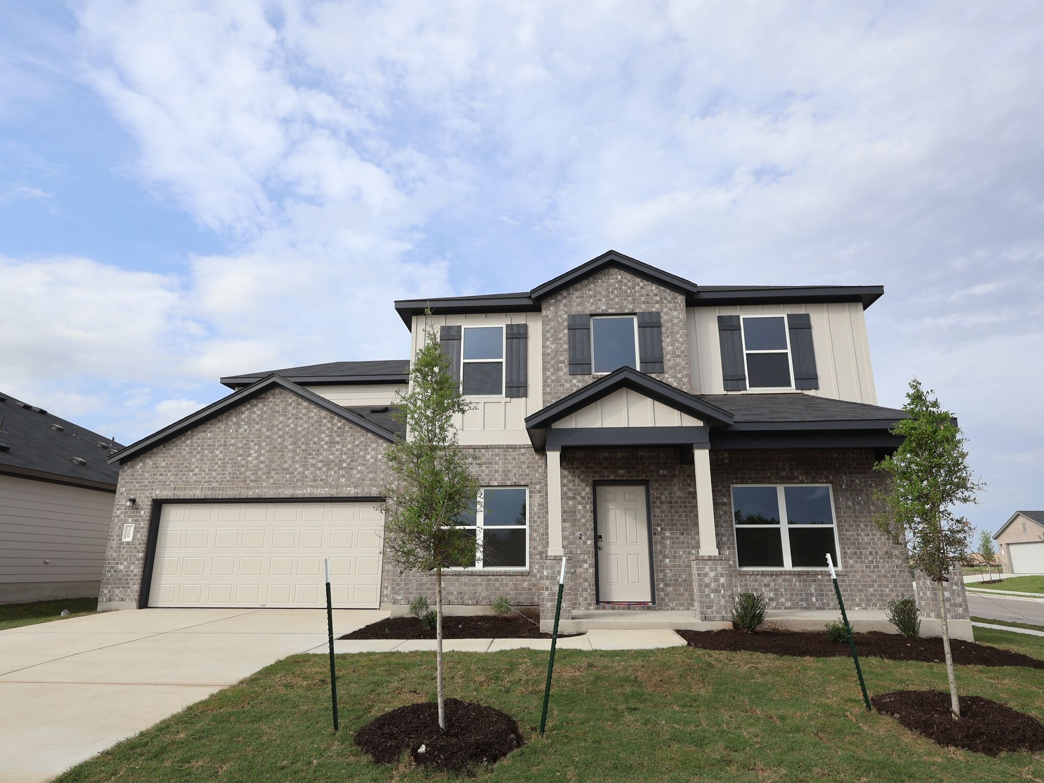 Lavon - Carillon: Manor, Texas - M/I Homes