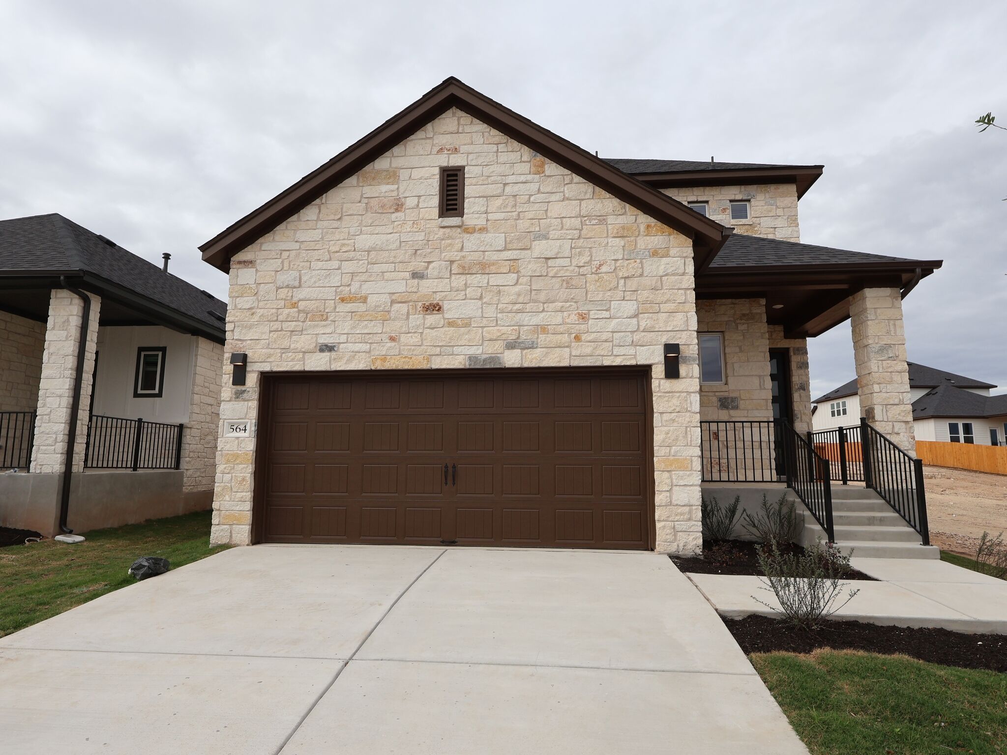 564 Darley Oak Drive