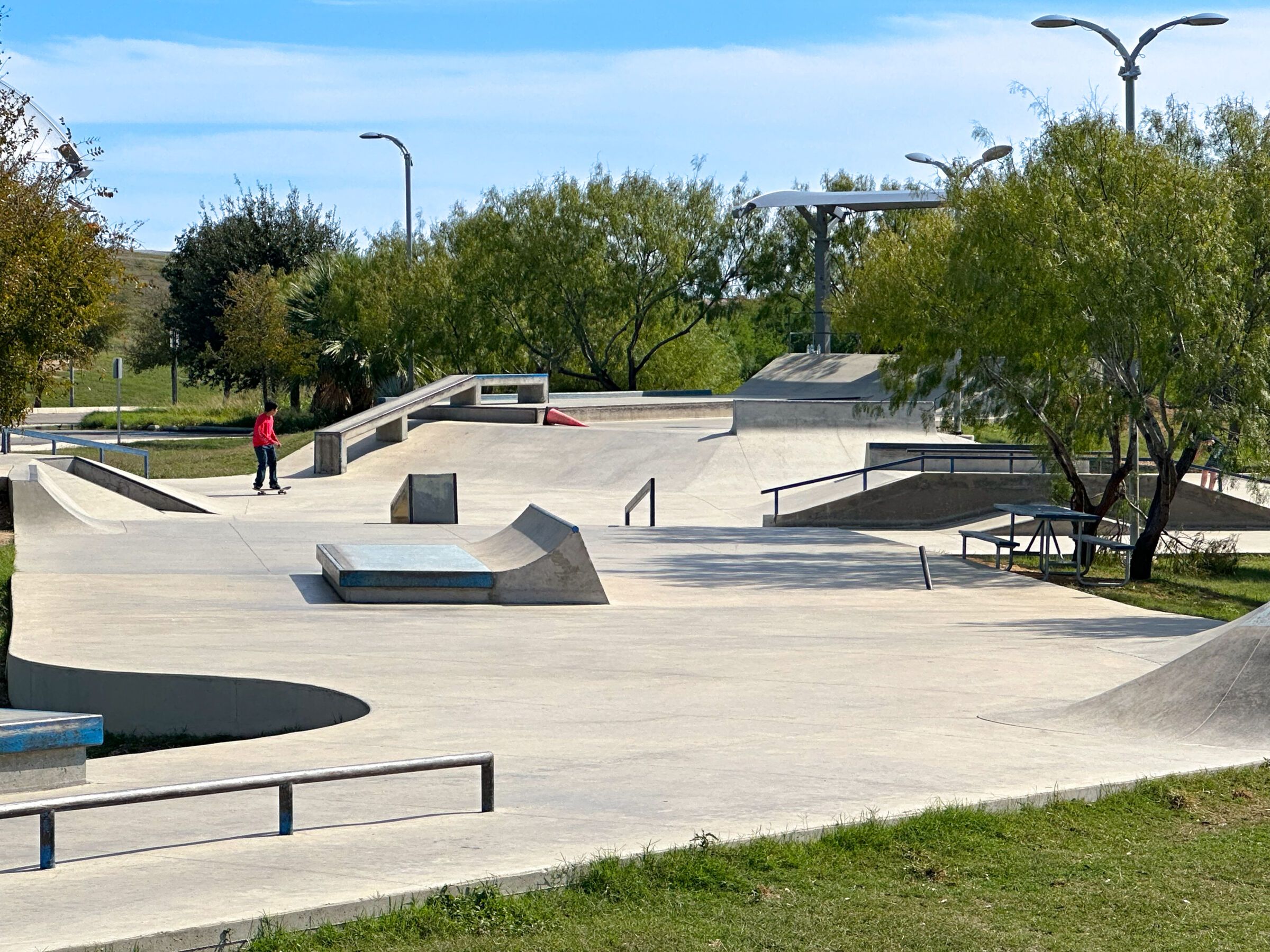 Surrounding Area - Pearsall Park Skating