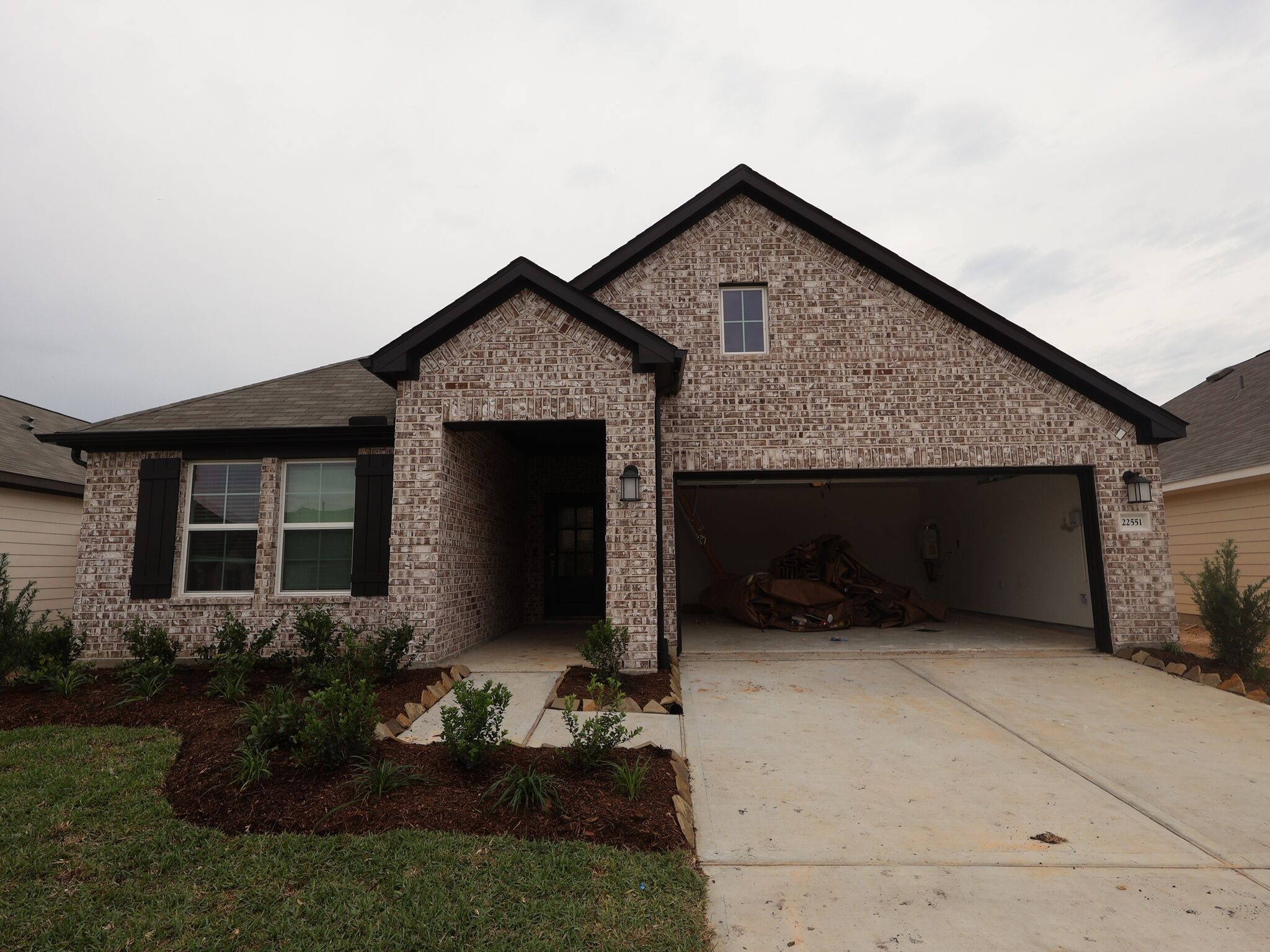 Esparanza - Pinewood At Grand Texas: New Caney, Texas - M/I Homes