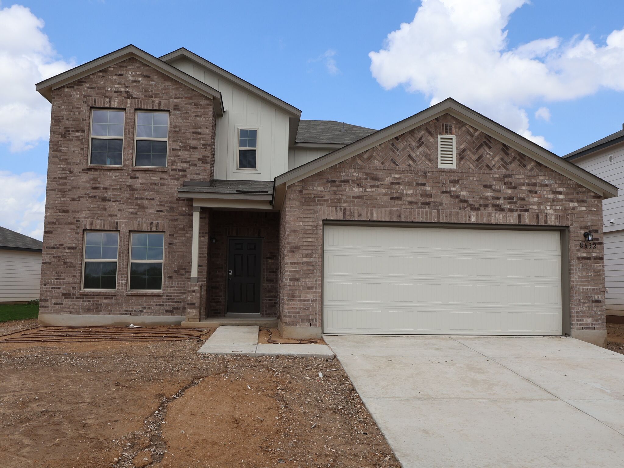 Magellan - Cinco Lakes: San Antonio, Texas - M/I Homes