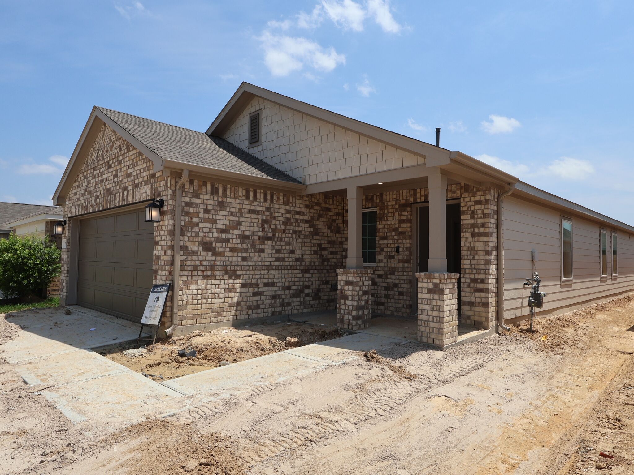 Magnolia - Pinewood At Grand Texas: New Caney, Texas - M/I Homes