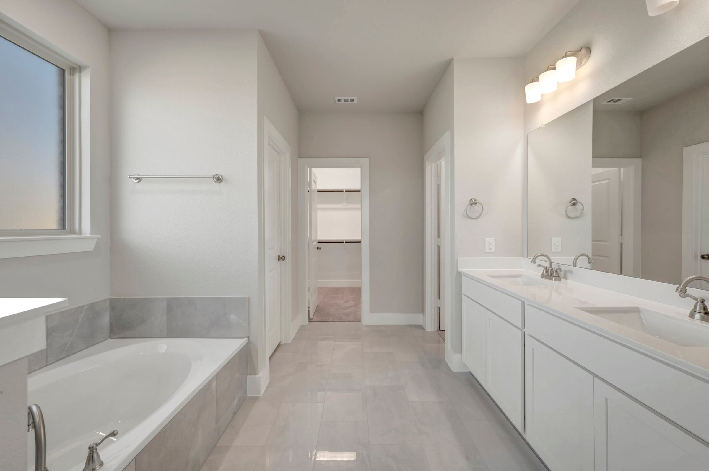 Owner's Bathroom