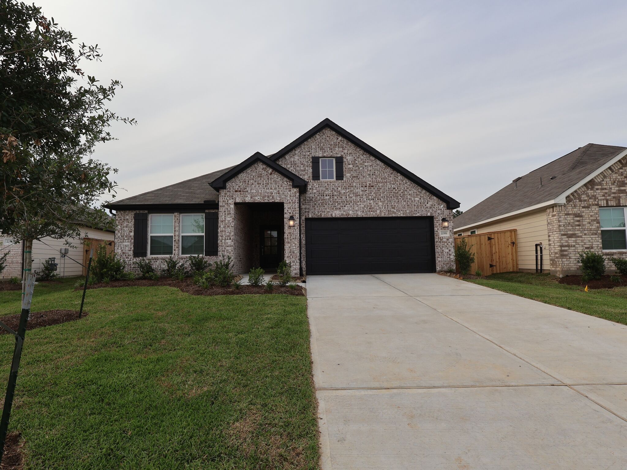 Esparanza - Pinewood At Grand Texas: New Caney, Texas - M/I Homes