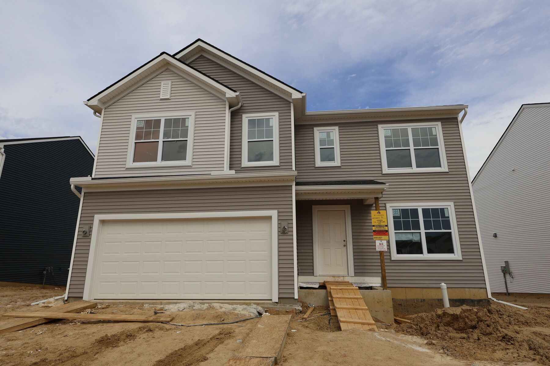 Aubrey - Heritage Farms: Chelsea, Michigan - M/I Homes