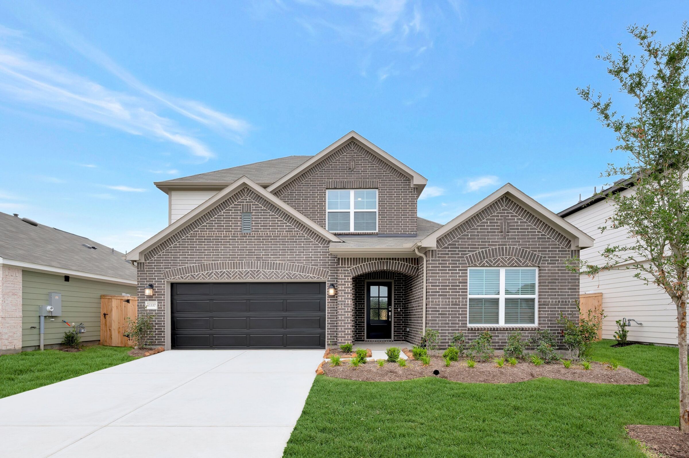 1337 Blue Moon Lane (Barbosa)