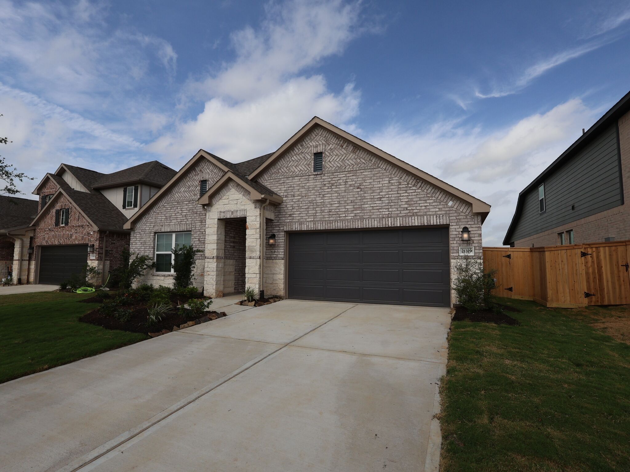 Polo - Sorella: Tomball, Texas - M/I Homes
