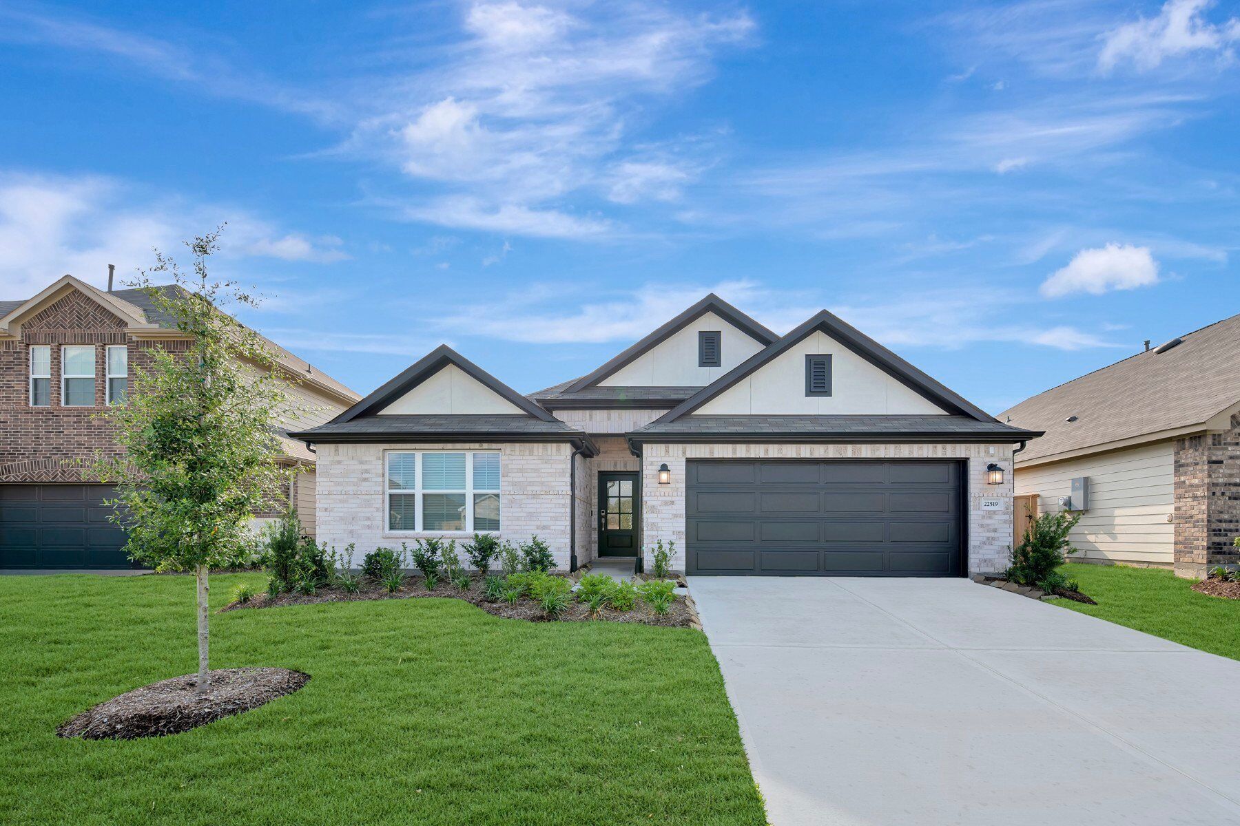 Pizarro - Pinewood At Grand Texas: New Caney, Texas - M/I Homes