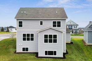 14423 Kingsview Lane N (Victoria)