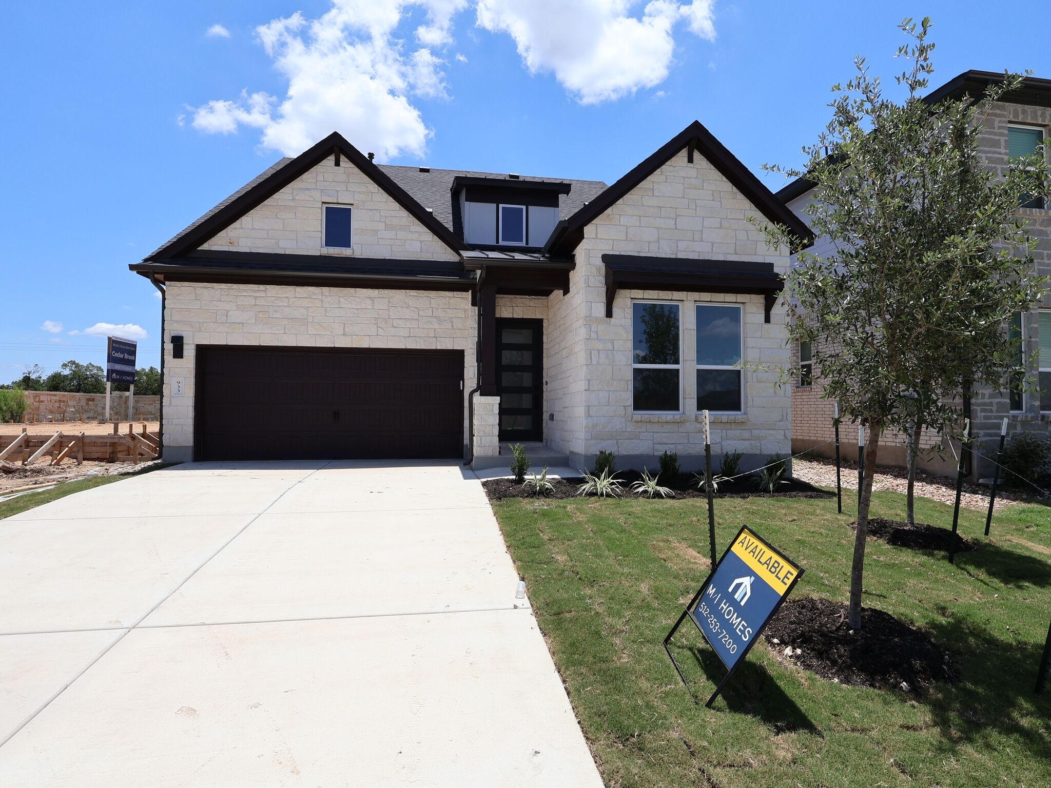 Hereford - Cedar Brook: Leander, Texas - M/I Homes