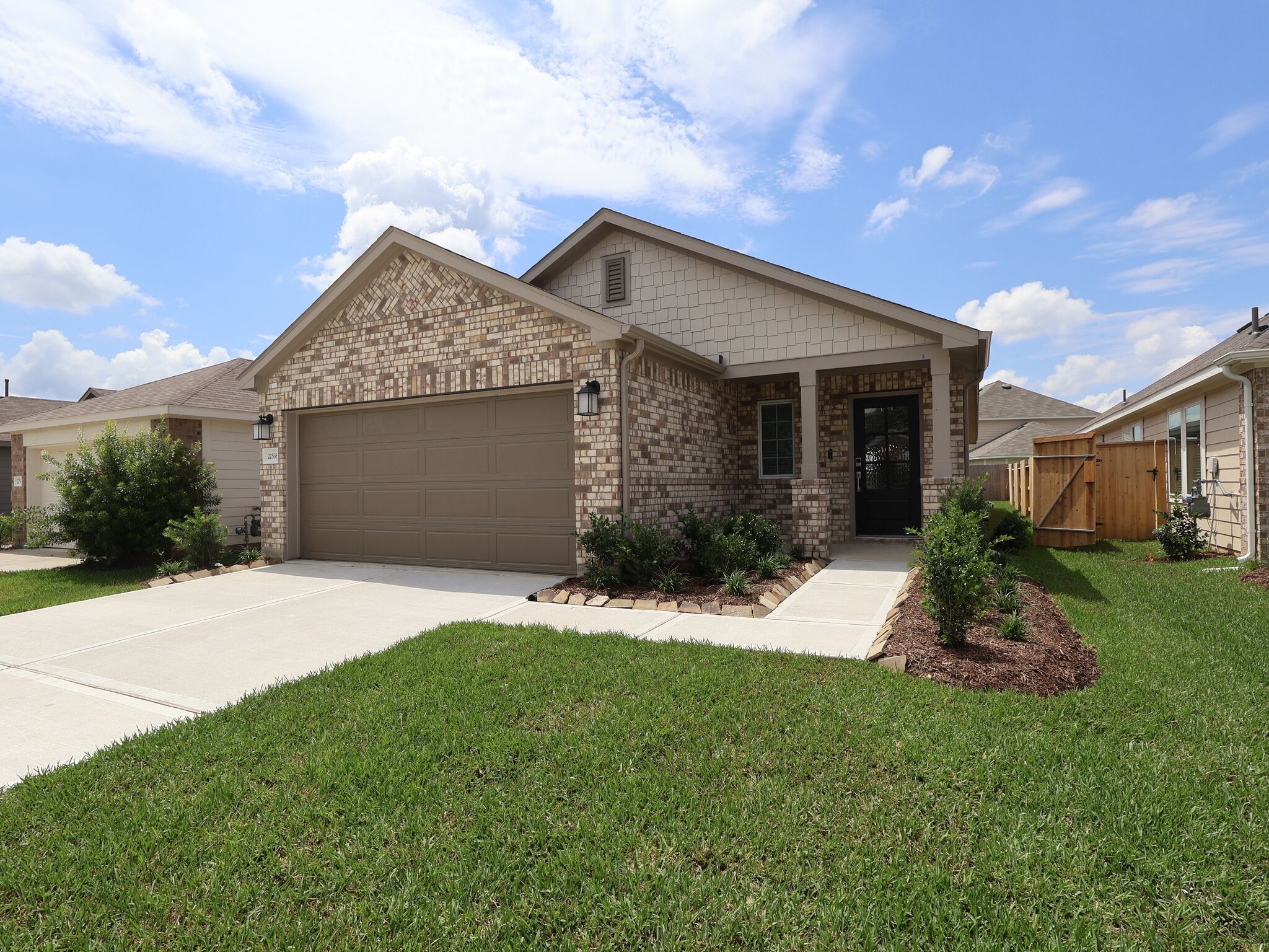 Magnolia - Pinewood At Grand Texas: New Caney, Texas - M/I Homes