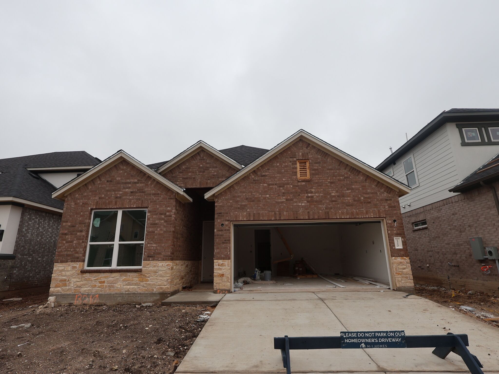 Highland - Estancia West: Manchaca, Texas - M/I Homes
