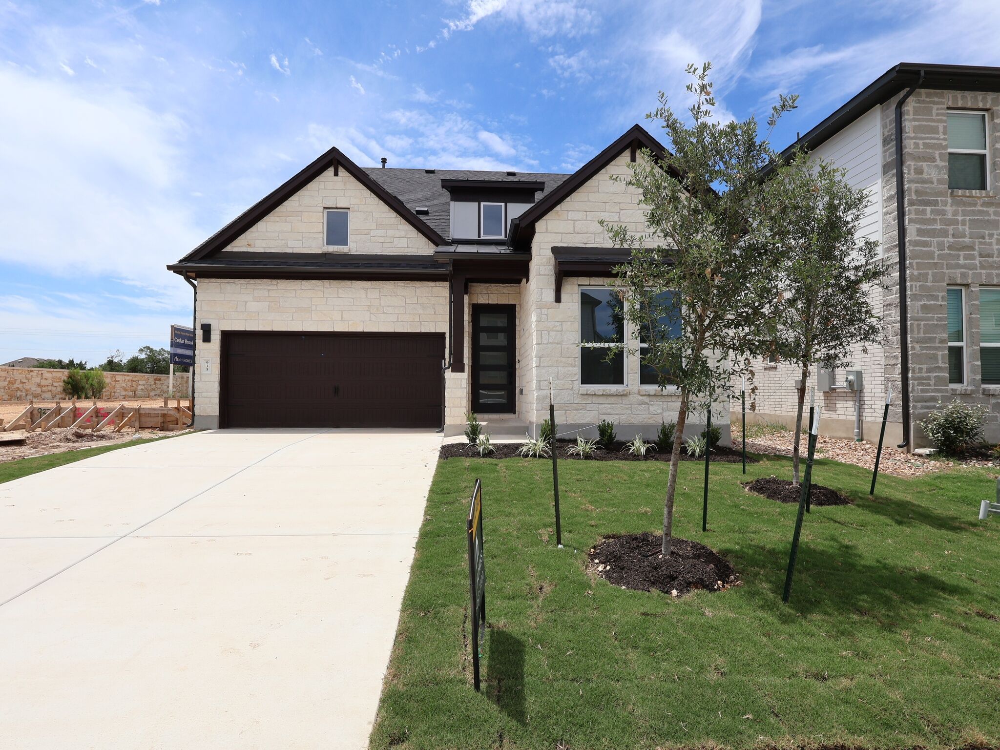 Hereford - Cedar Brook: Leander, Texas - M/I Homes