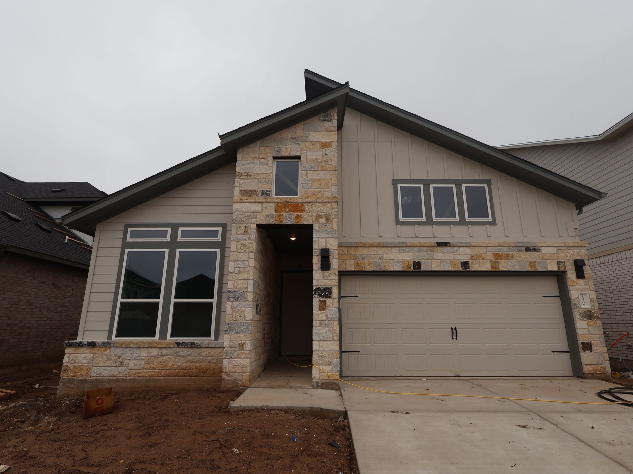 Highland - Estancia West: Manchaca, Texas - M/I Homes