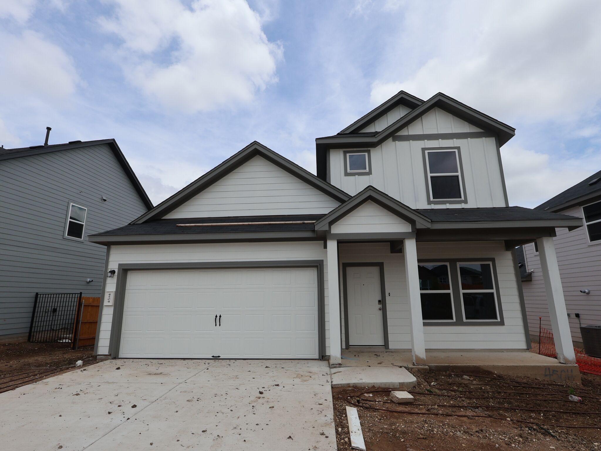 Falcon - Cascades At Onion Creek: Austin, Texas - M/I Homes