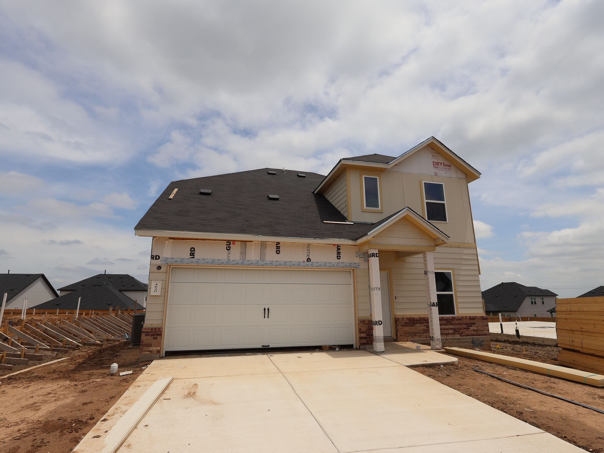 Falcon - Cascades At Onion Creek: Austin, Texas - M/I Homes