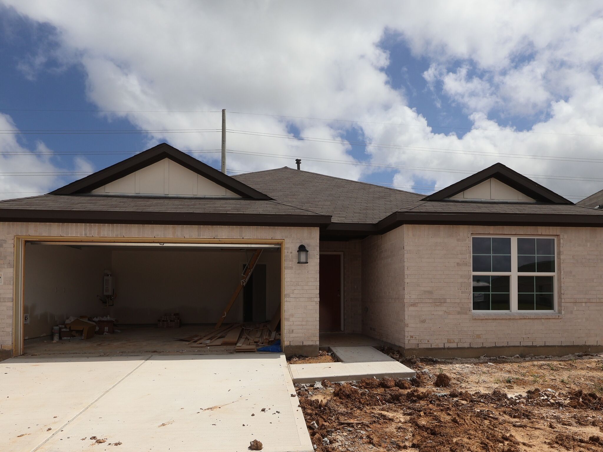 Moscoso - Ambrose: La Marque, Texas - M/I Homes