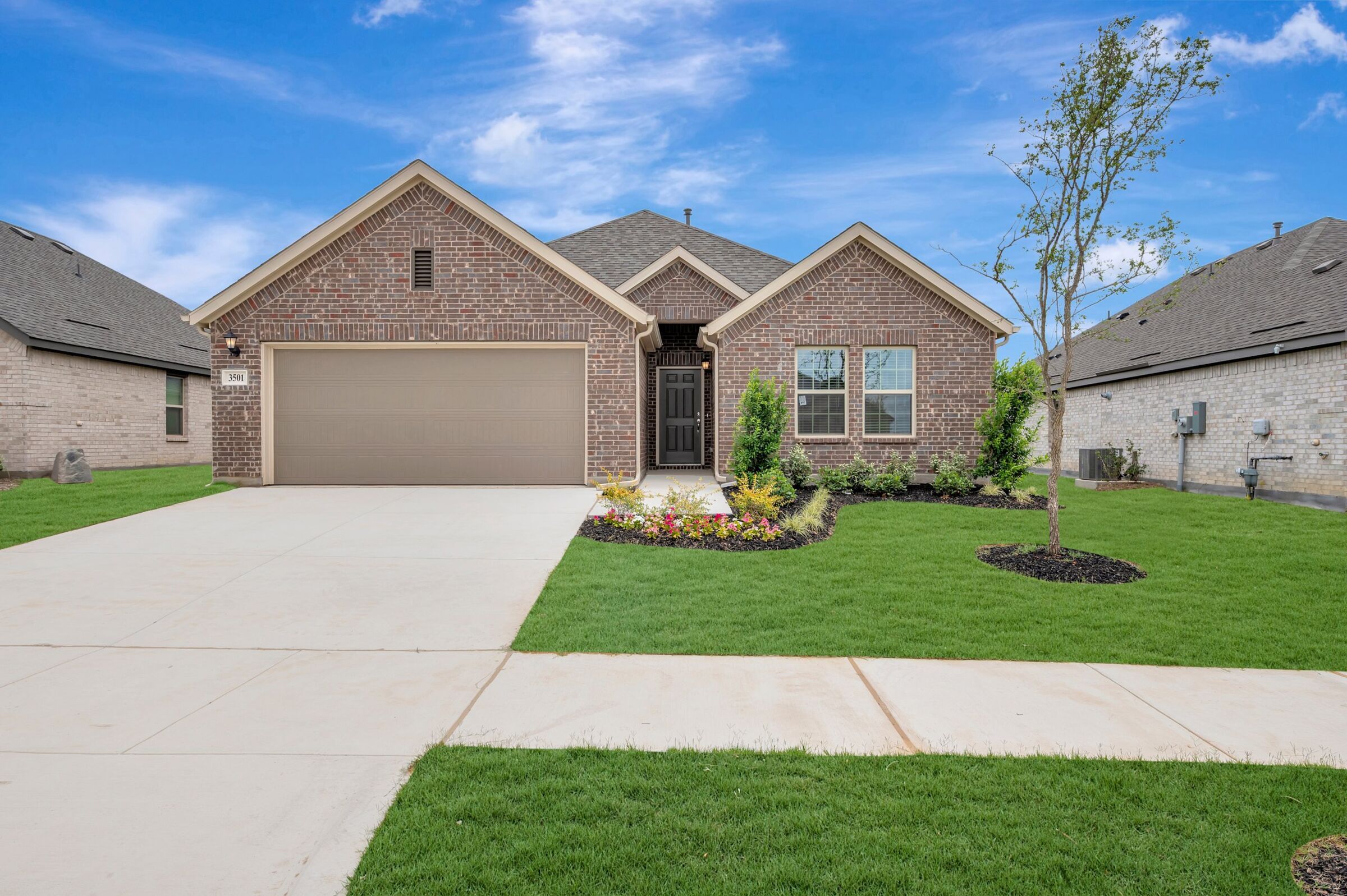 Pizarro - Kings Way: Denton, Texas - M/I Homes