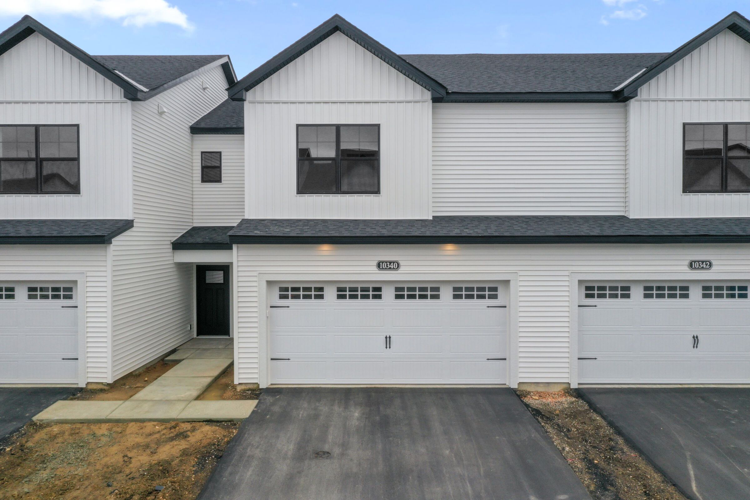 10340 Birchwood Circle