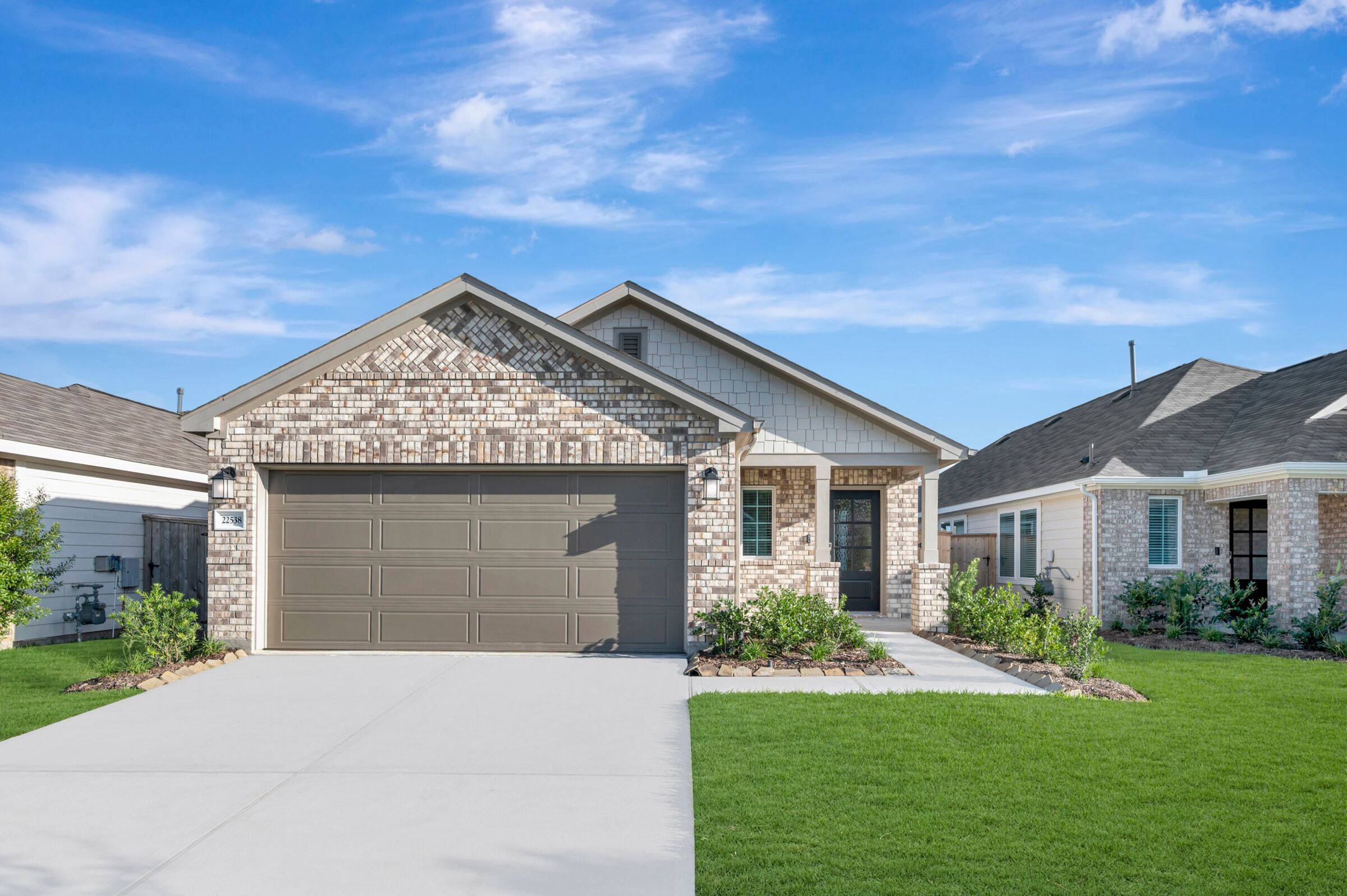 Magnolia - Pinewood At Grand Texas: New Caney, Texas - M/I Homes