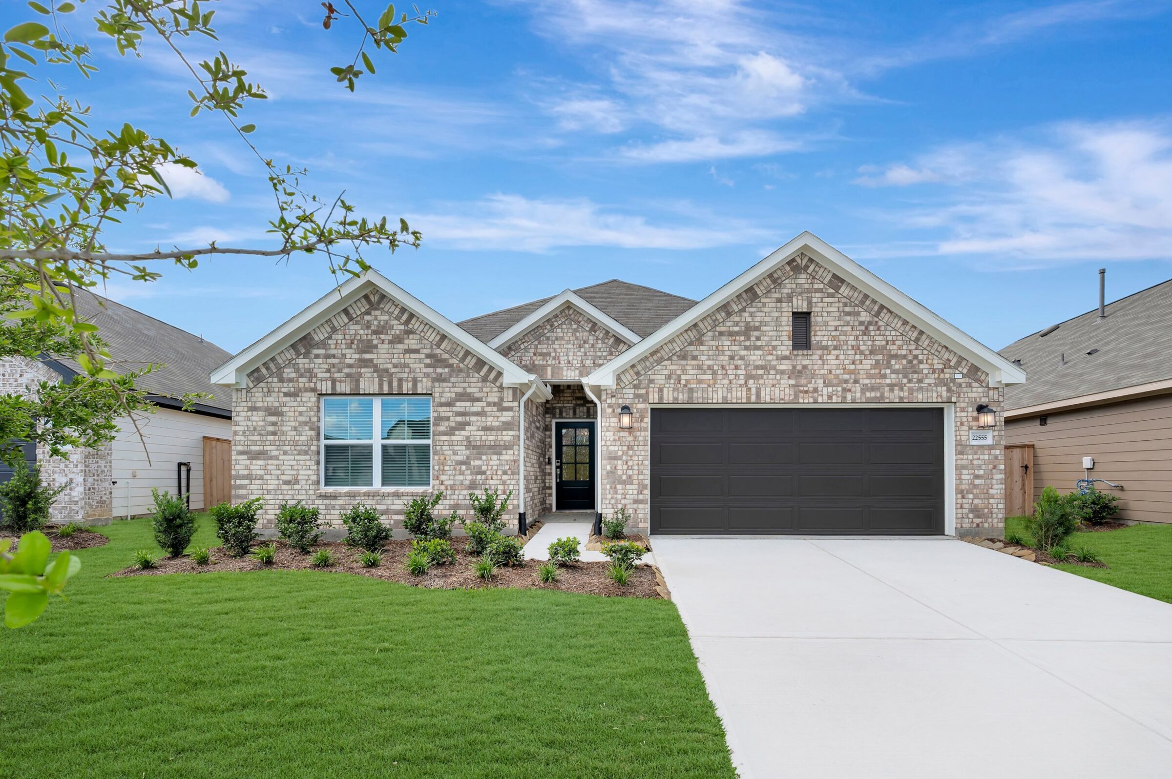 Pizarro - Pinewood At Grand Texas: New Caney, Texas - M/I Homes