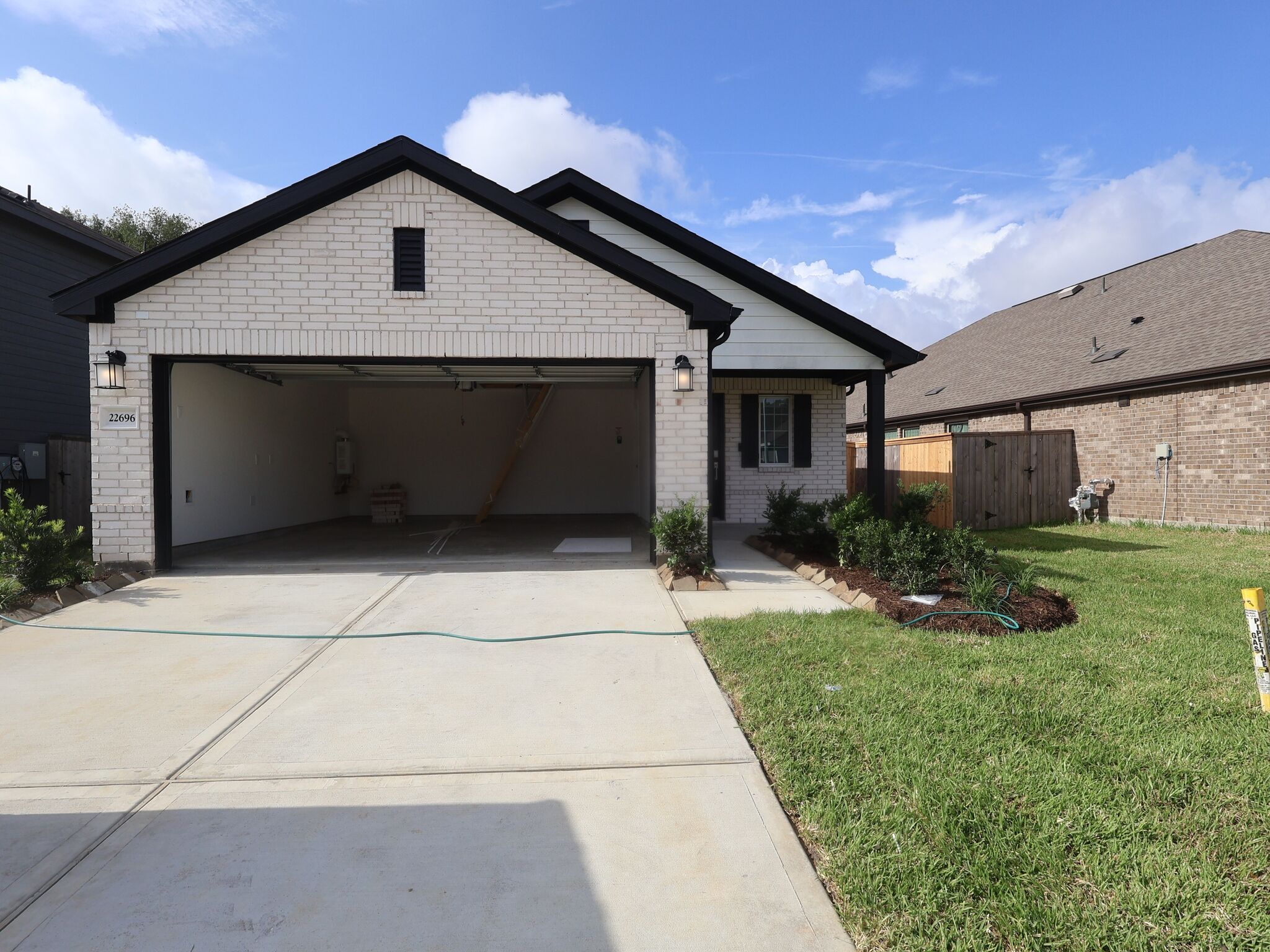 Boxwood - Pinewood At Grand Texas: New Caney, Texas - M/I Homes