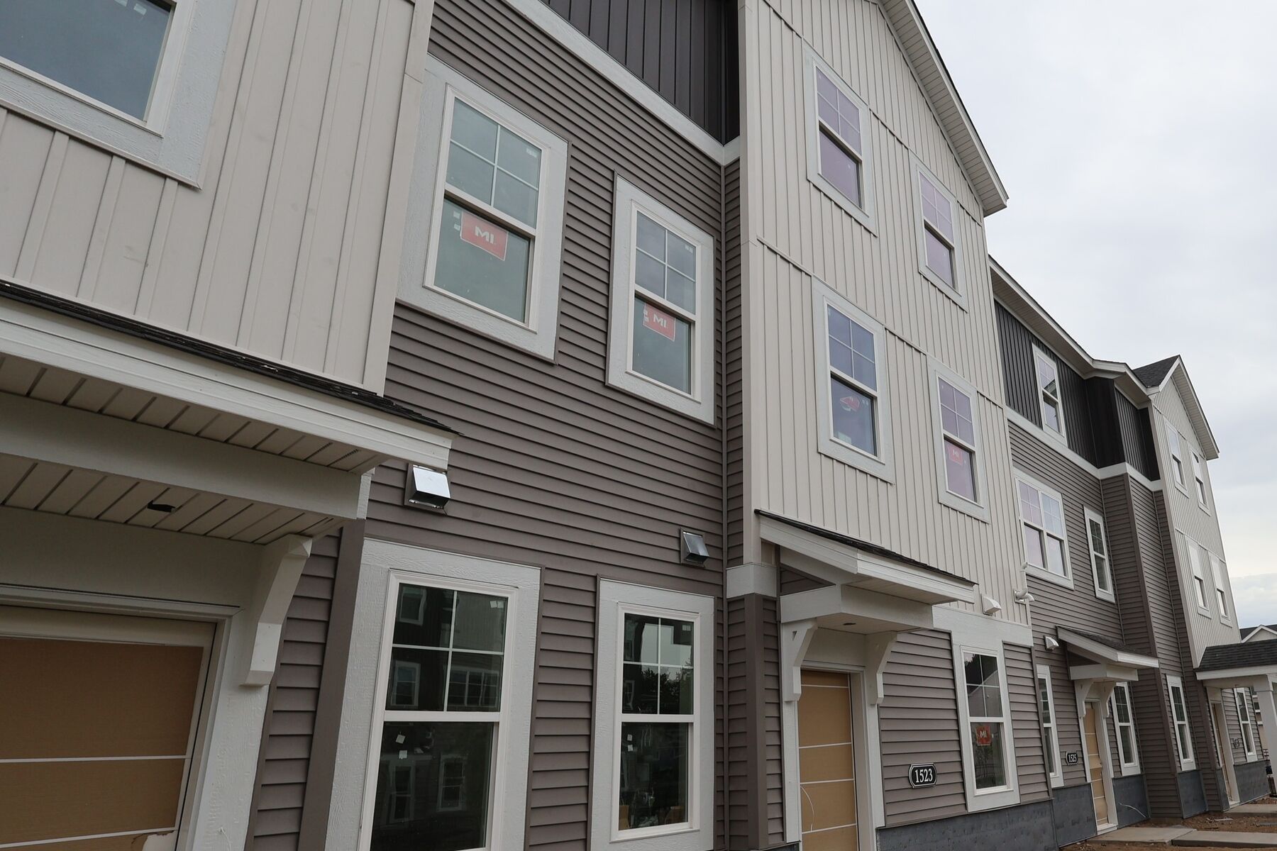 Barcelona - Thompson Square East: West St Paul, Minnesota - M/I Homes