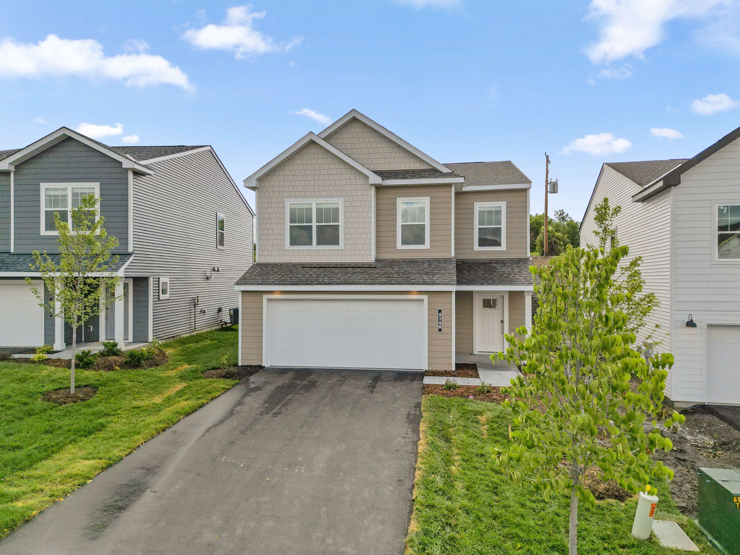 Lexington - Holbrook: Waconia, Minnesota - M/I Homes