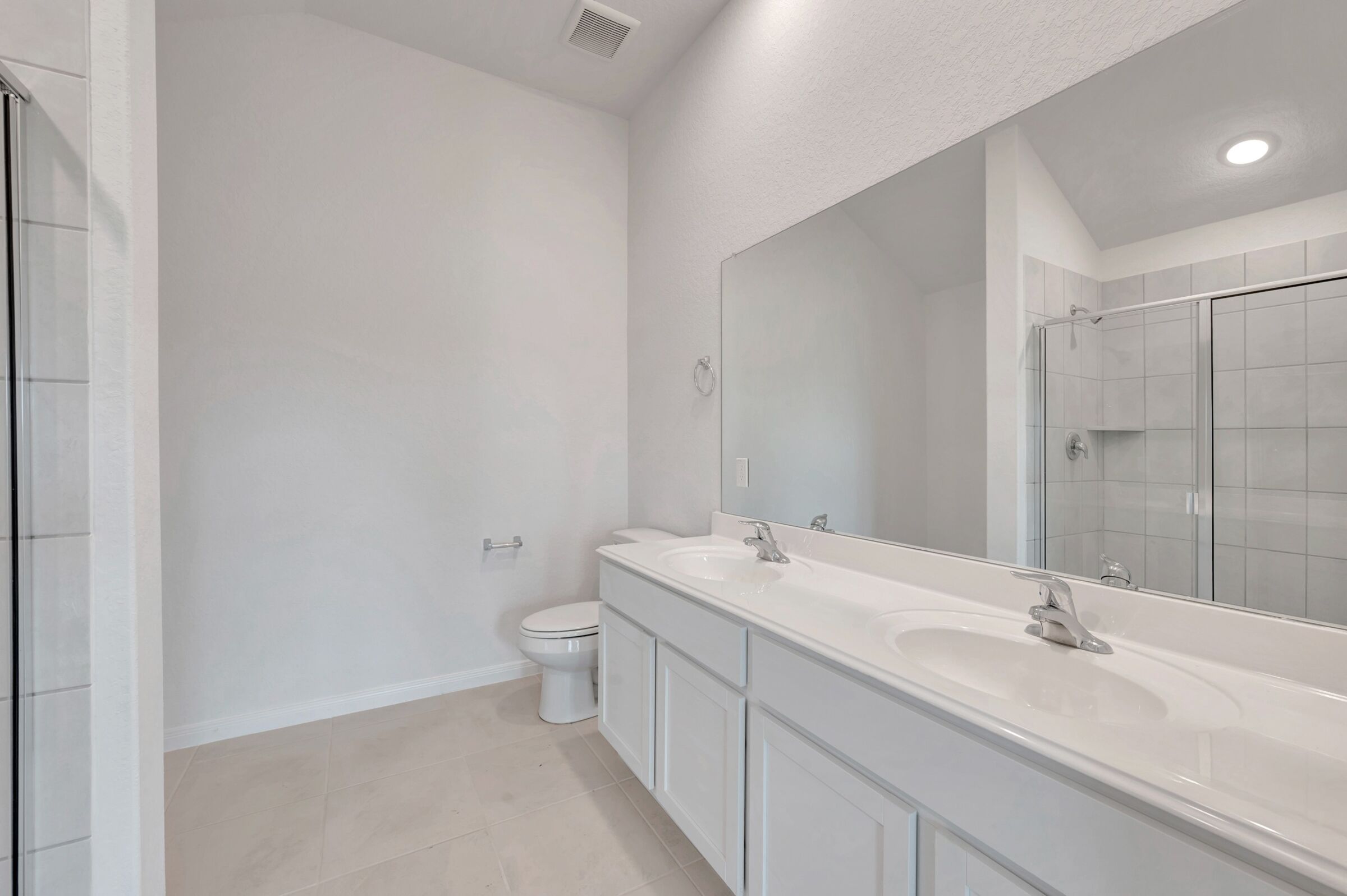 Owner's Bathroom