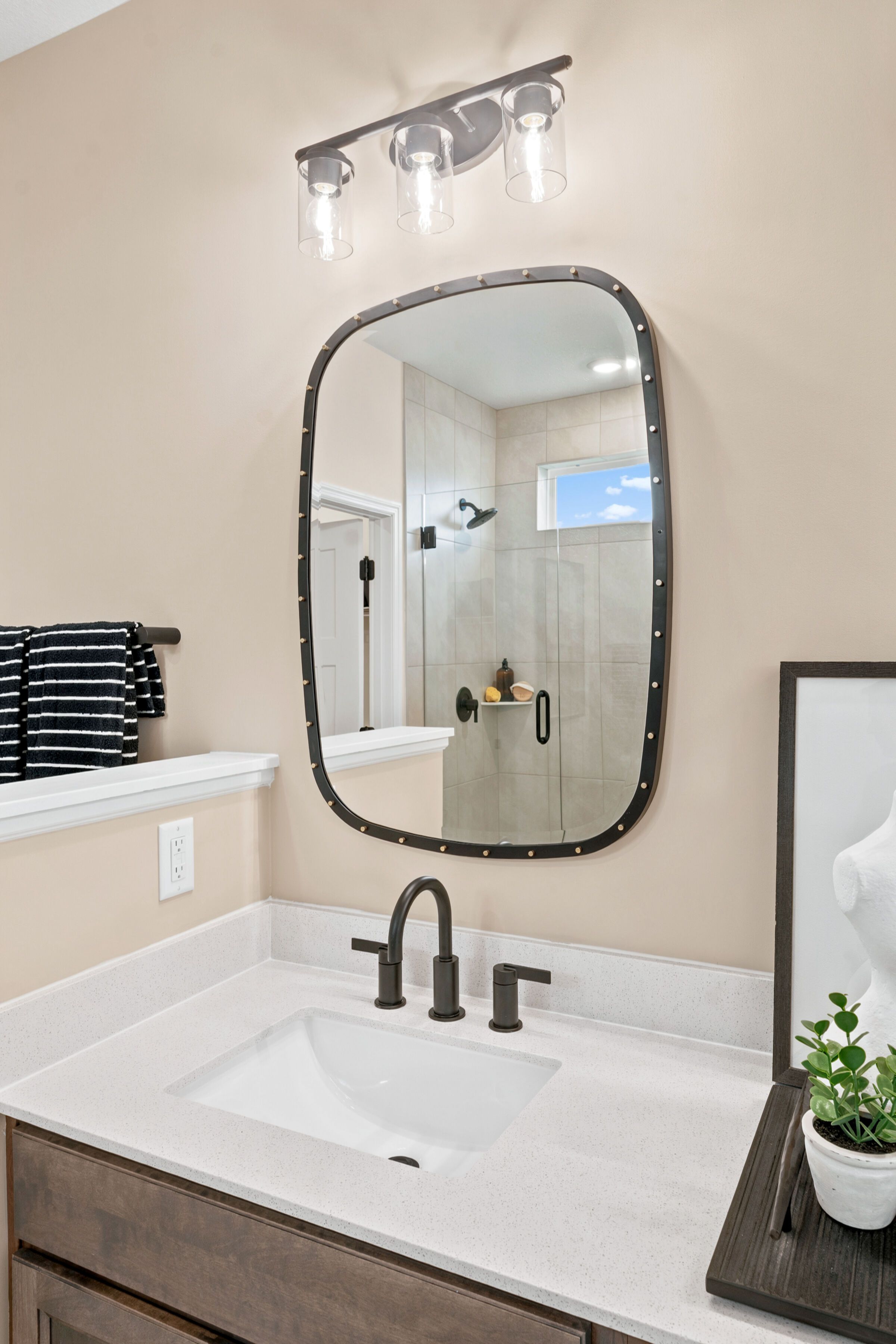 Owner's Bathroom
