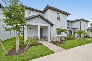 17823 Broadleaf Loop (Palm)