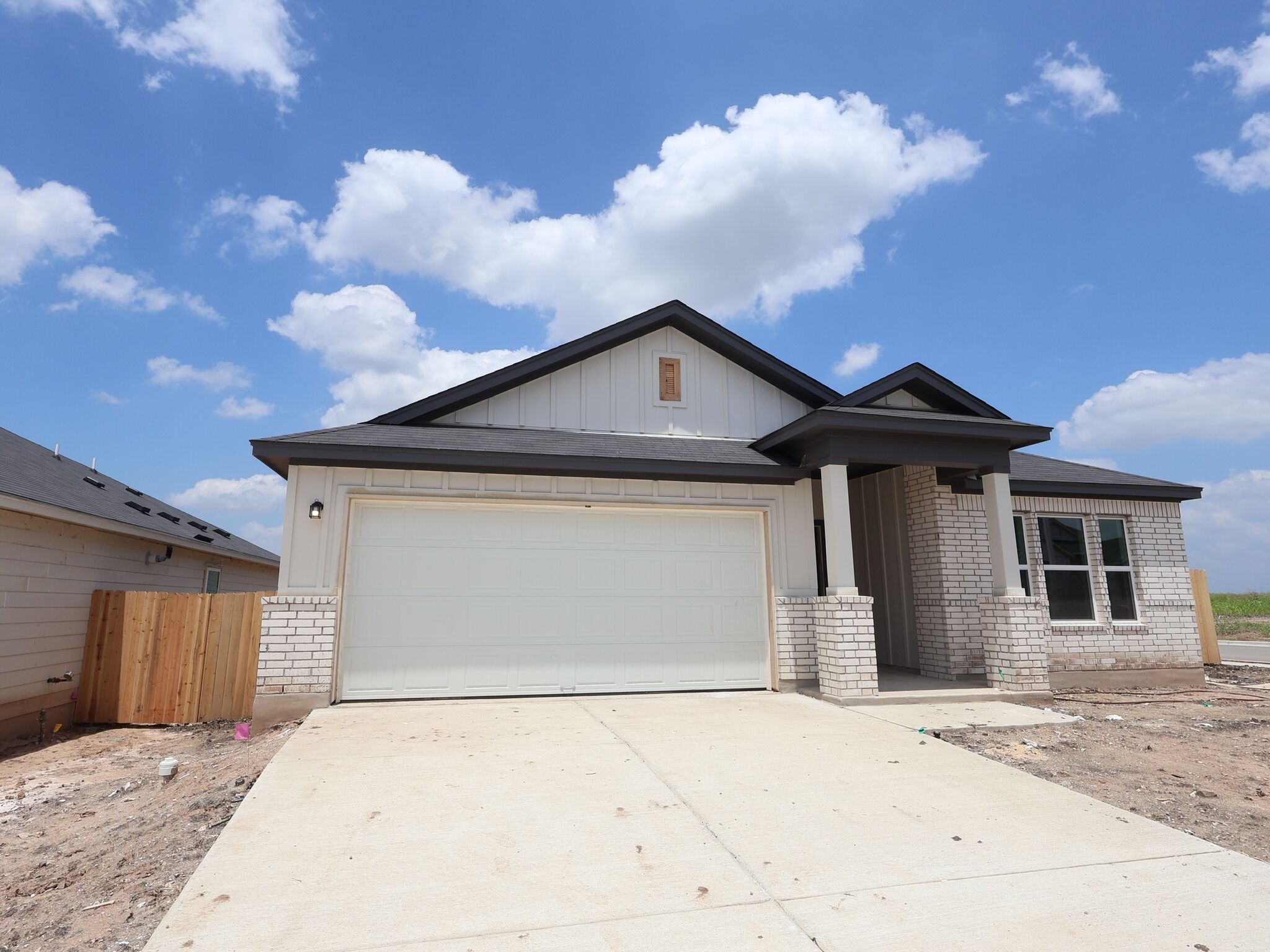Balboa I - Willow Springs: Buda, Texas - M/I Homes