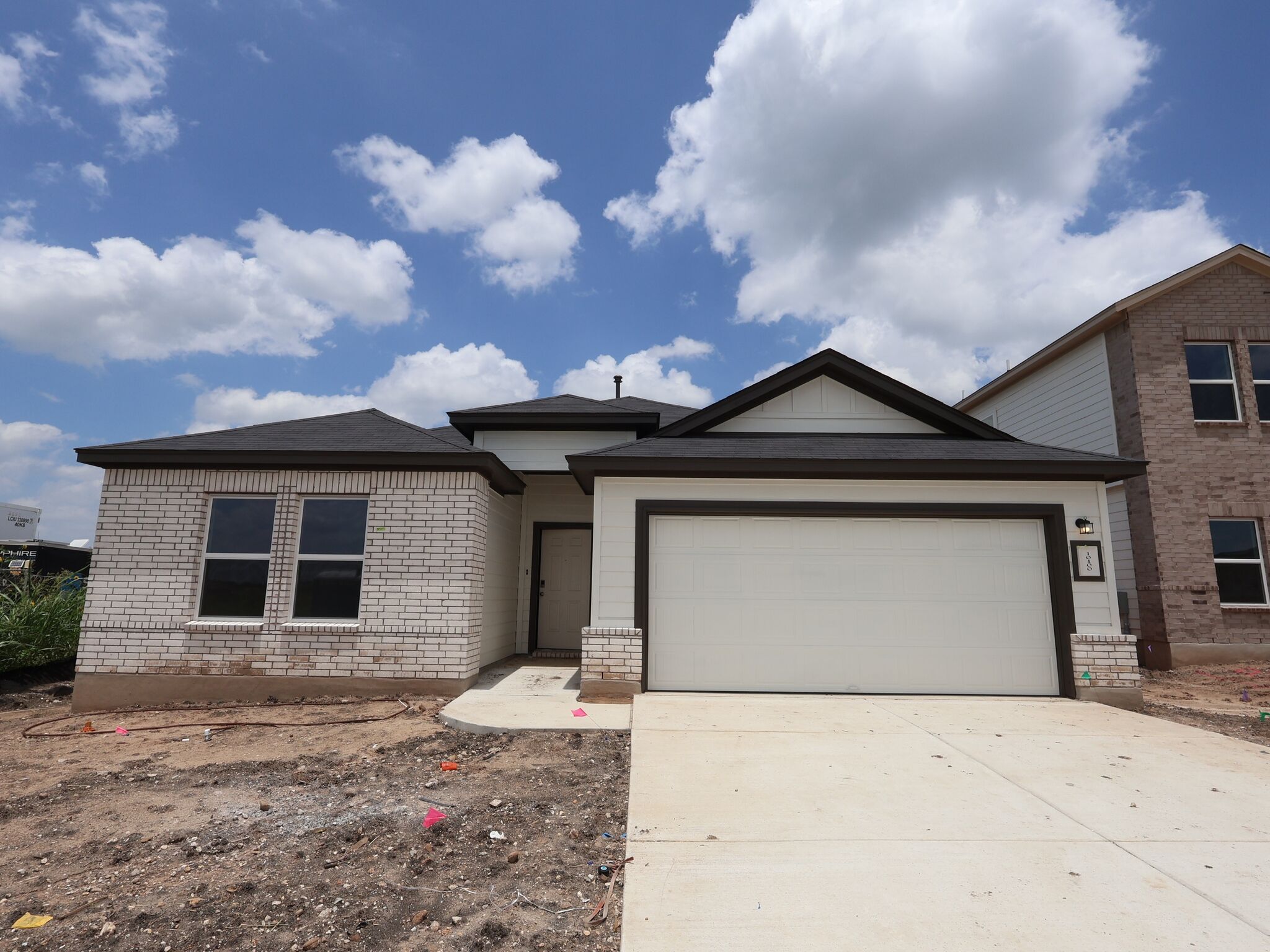 Pizarro I - Willow Springs: Buda, Texas - M/I Homes