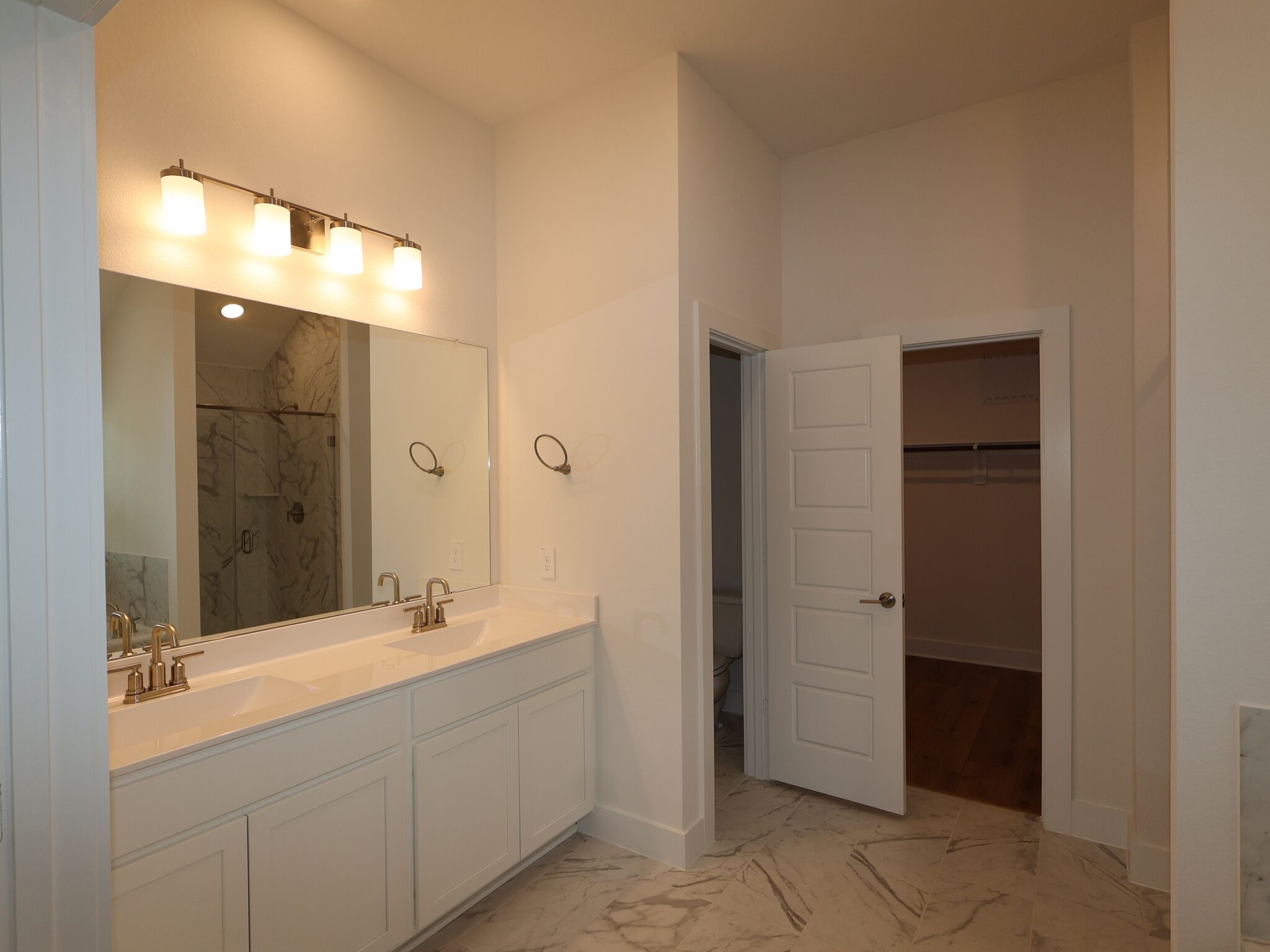 Owner's Bathroom