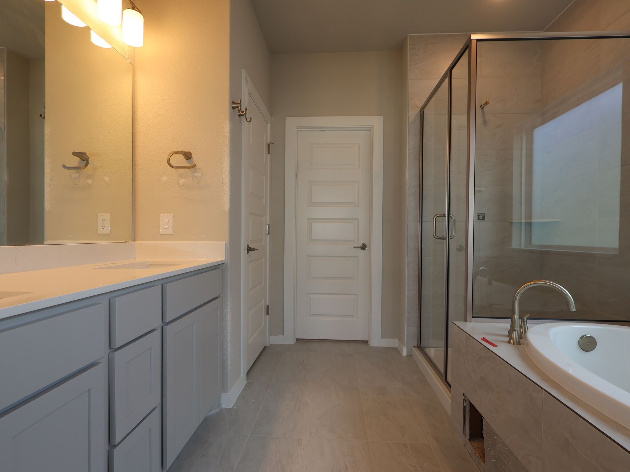 Owner's Bathroom