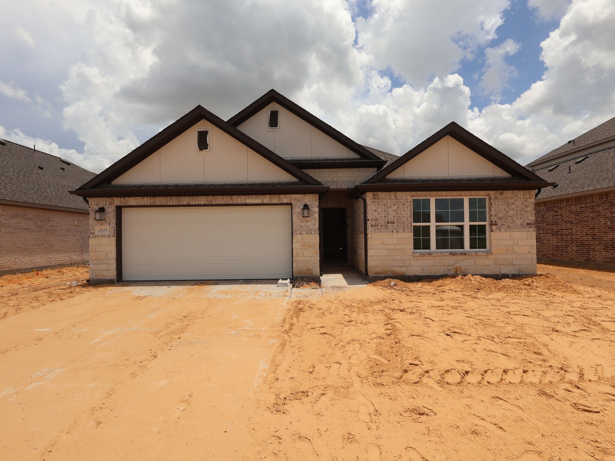 Pizarro - Hallimore Ranch: Rosenberg, Texas - M/I Homes