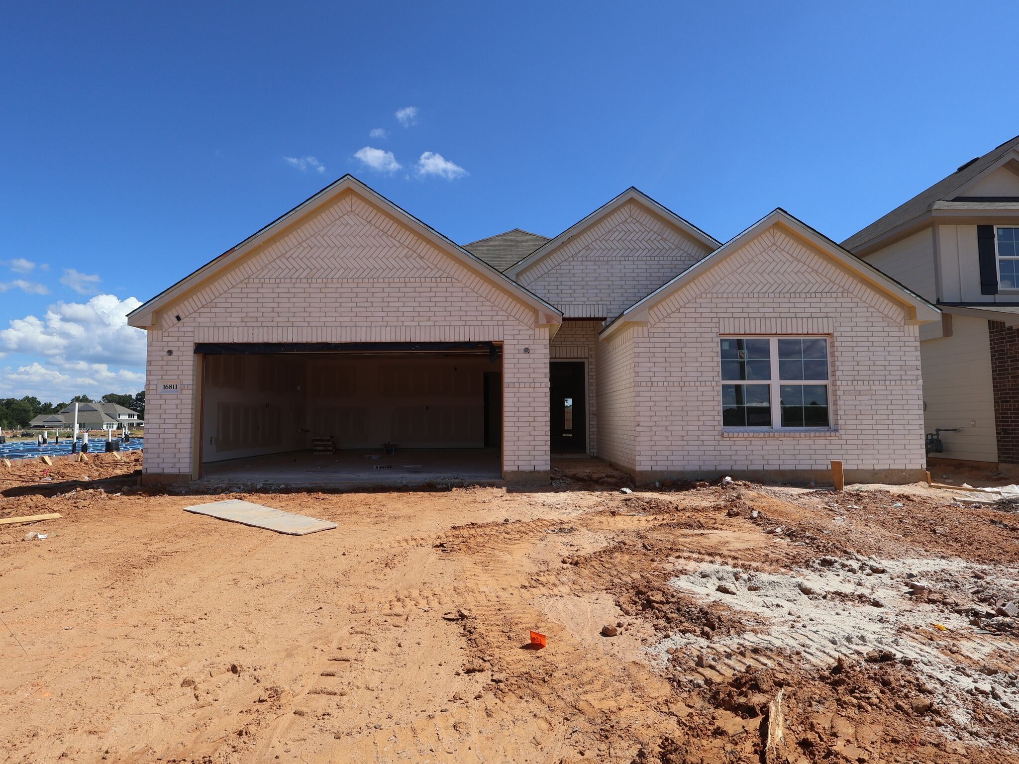 Pizarro - Lone Star Landing: Montgomery, Texas - M/I Homes
