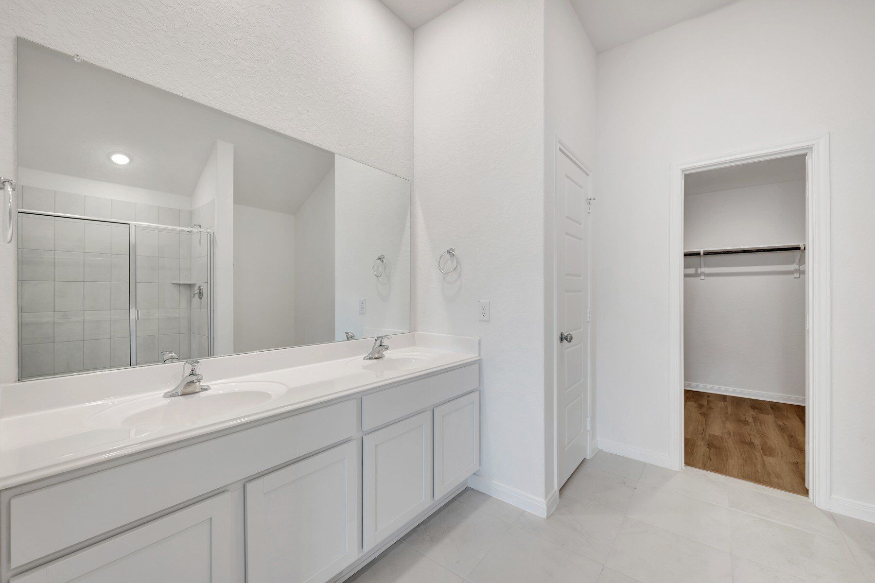 Owner's Bathroom