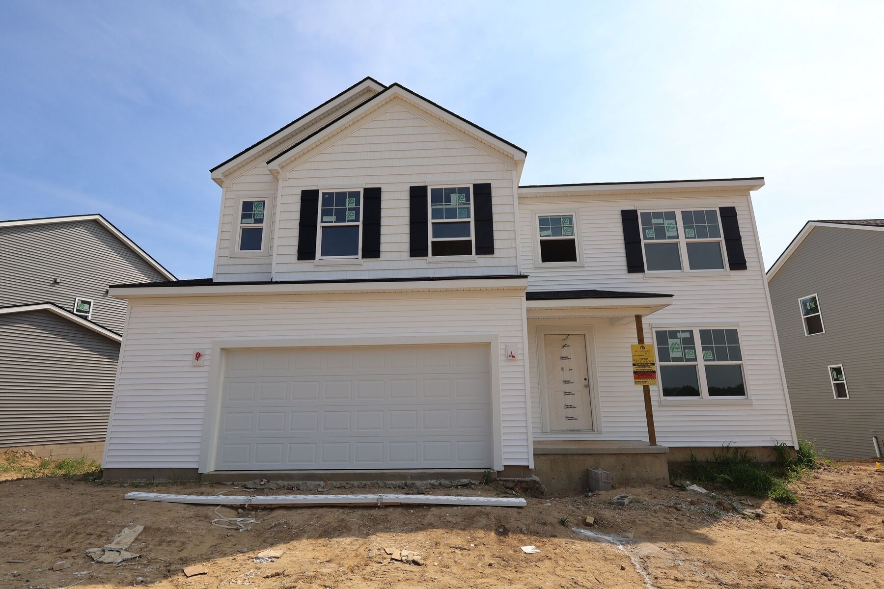 Aubrey - The Preserve at Heritage Square: Howell, Michigan - M/I Homes