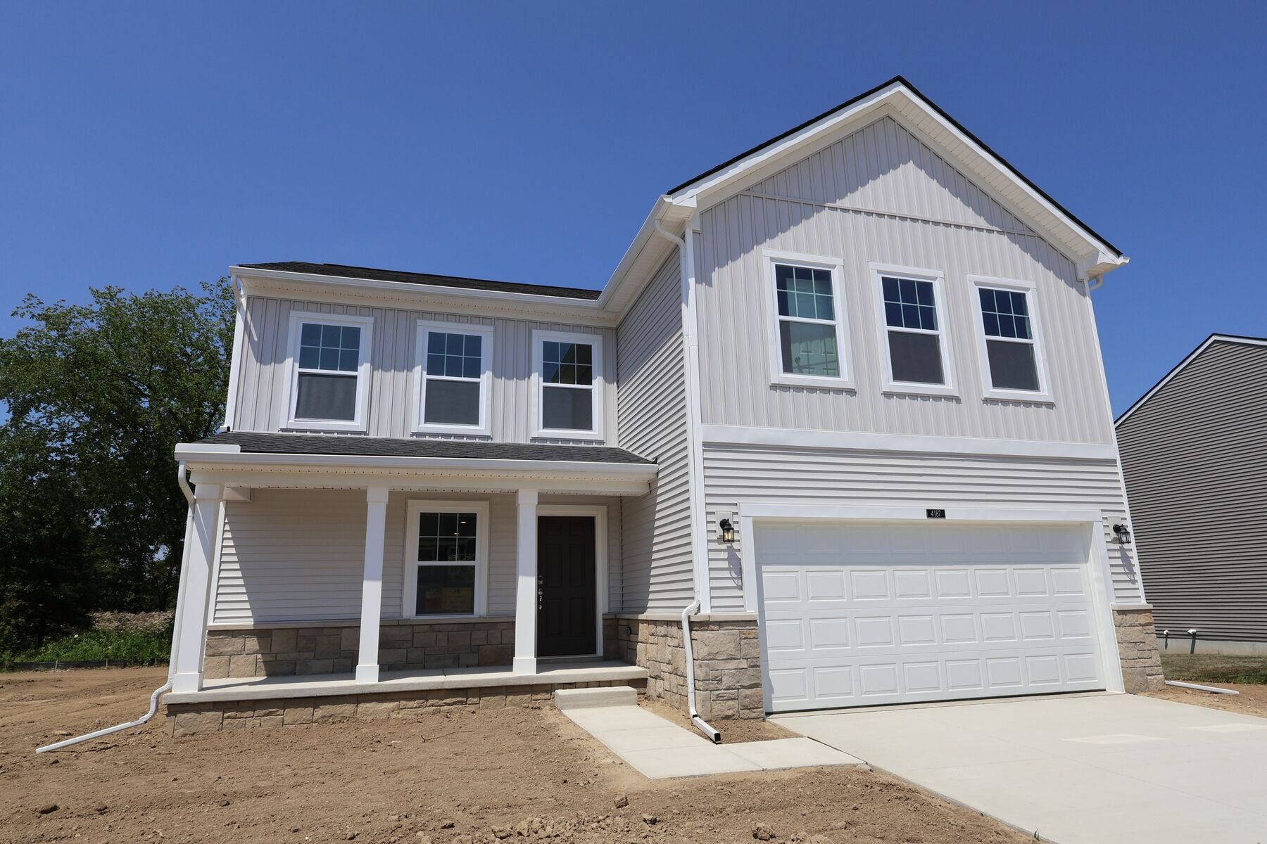 Sawyer - Cambridge Park: Grand Blanc, Michigan - M/I Homes