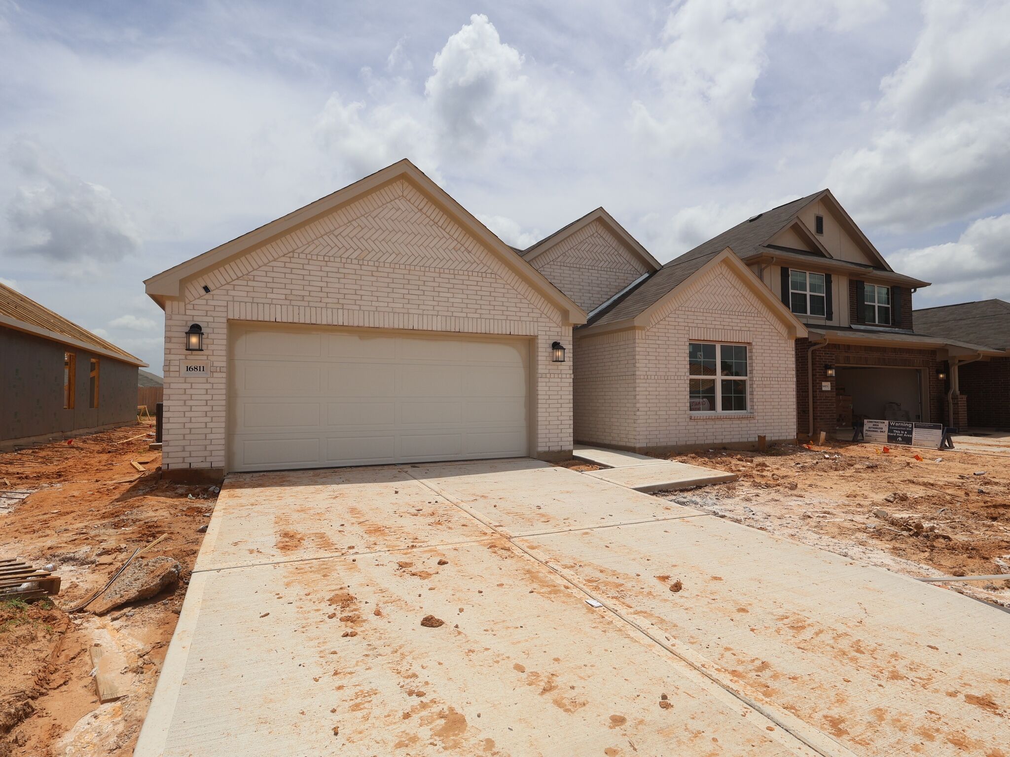 Pizarro - Lone Star Landing: Montgomery, Texas - M/I Homes